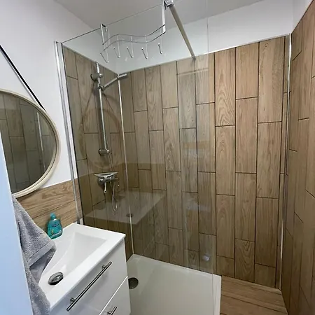 Apartment Joli Centre Port La Baleine Rose